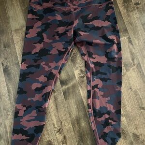 lululemon athletica Camouflage Joggers - Black and Pink